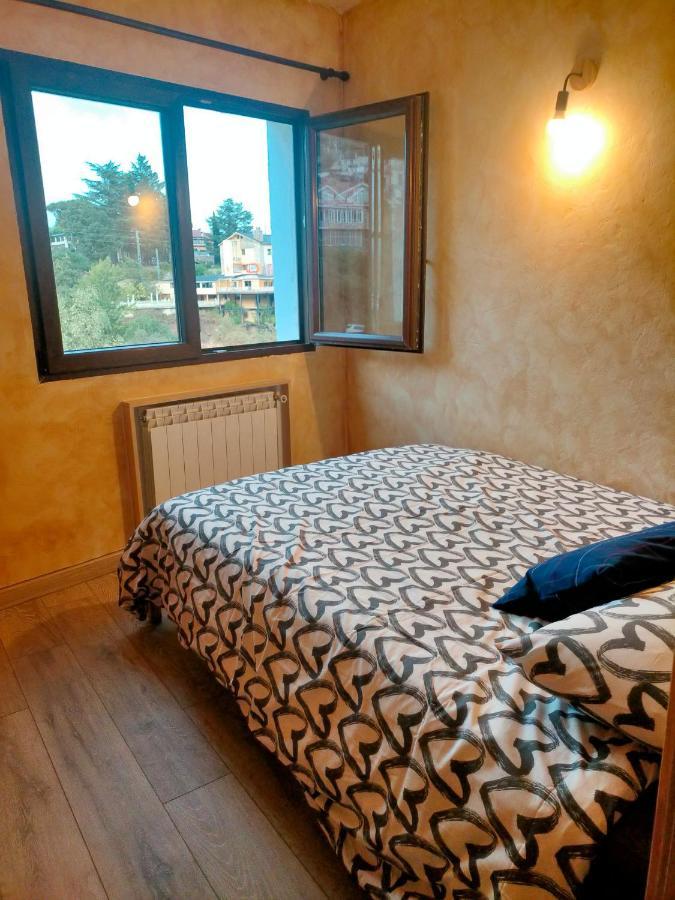 Apartamento Rural Miraflores de la Sierra Buitenkant foto